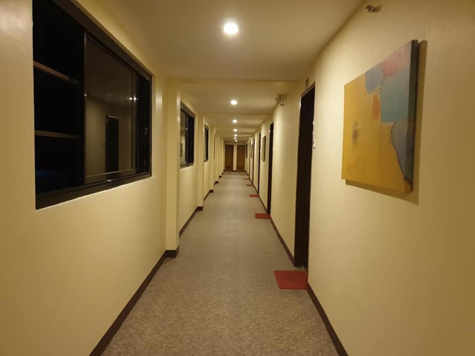 Roxas  La Primera Grande Beach Resort מראה חיצוני תמונה