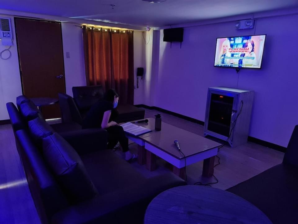 Roxas  La Primera Grande Beach Resort מראה חיצוני תמונה